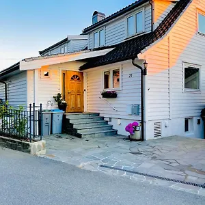 Feels Like -free Parking -attractive Location , Bergen Norway